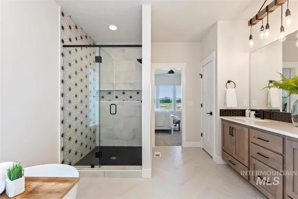 $814,900 | 7132 East Chicken Hawk Loop, Nampa, ID 83686