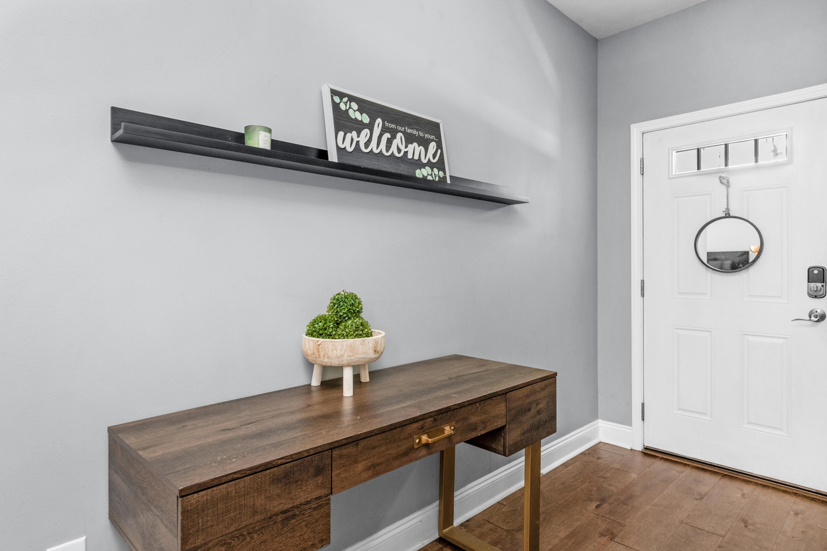 2269 Tom Street Navarre, FL 32566 - Photo 3 of 40 a view of table with a potted plant on it