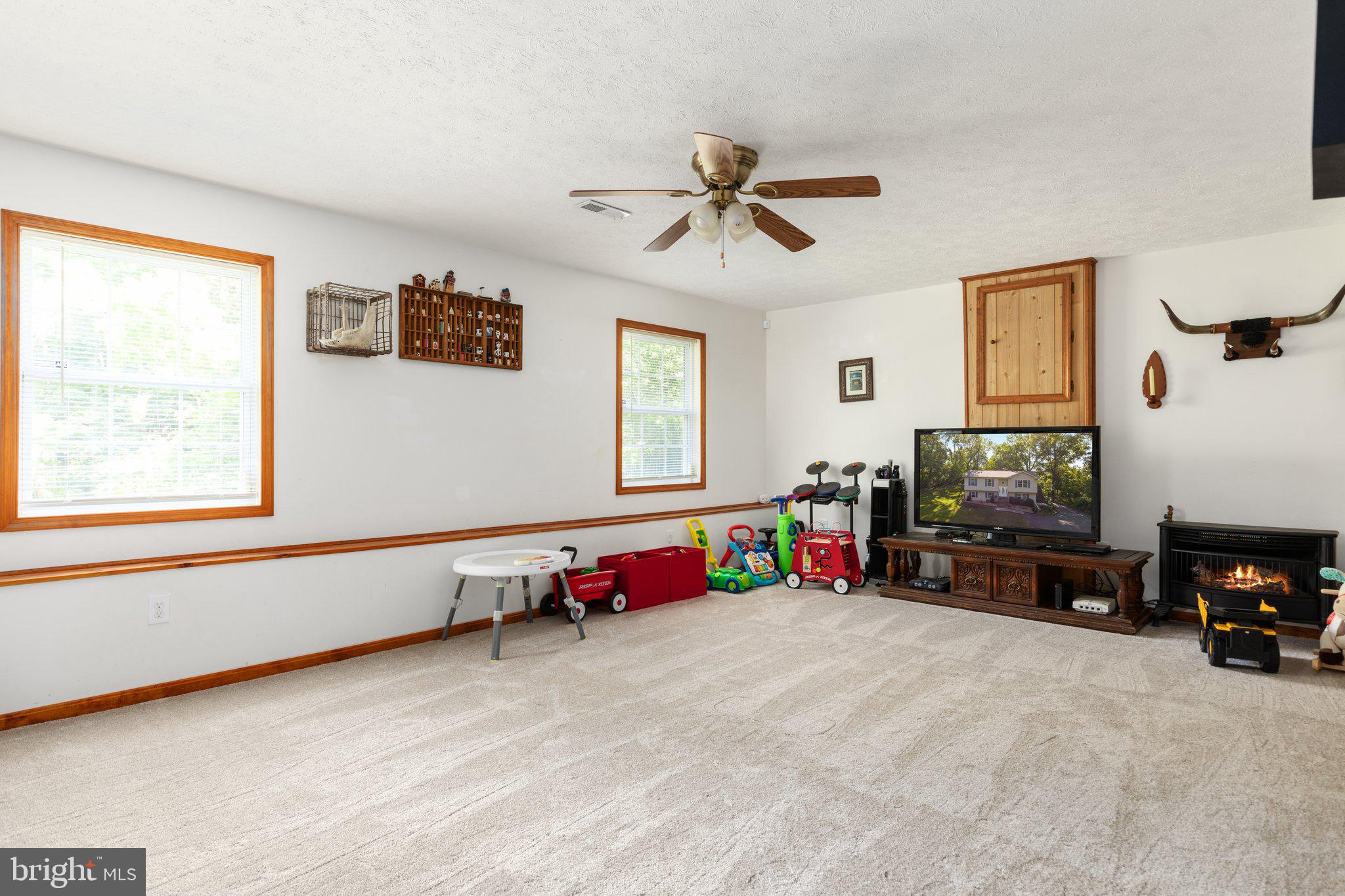 65 Pin Oak Road Front Royal, VA 22630 - Photo 19 of 43 Gallery Image 19