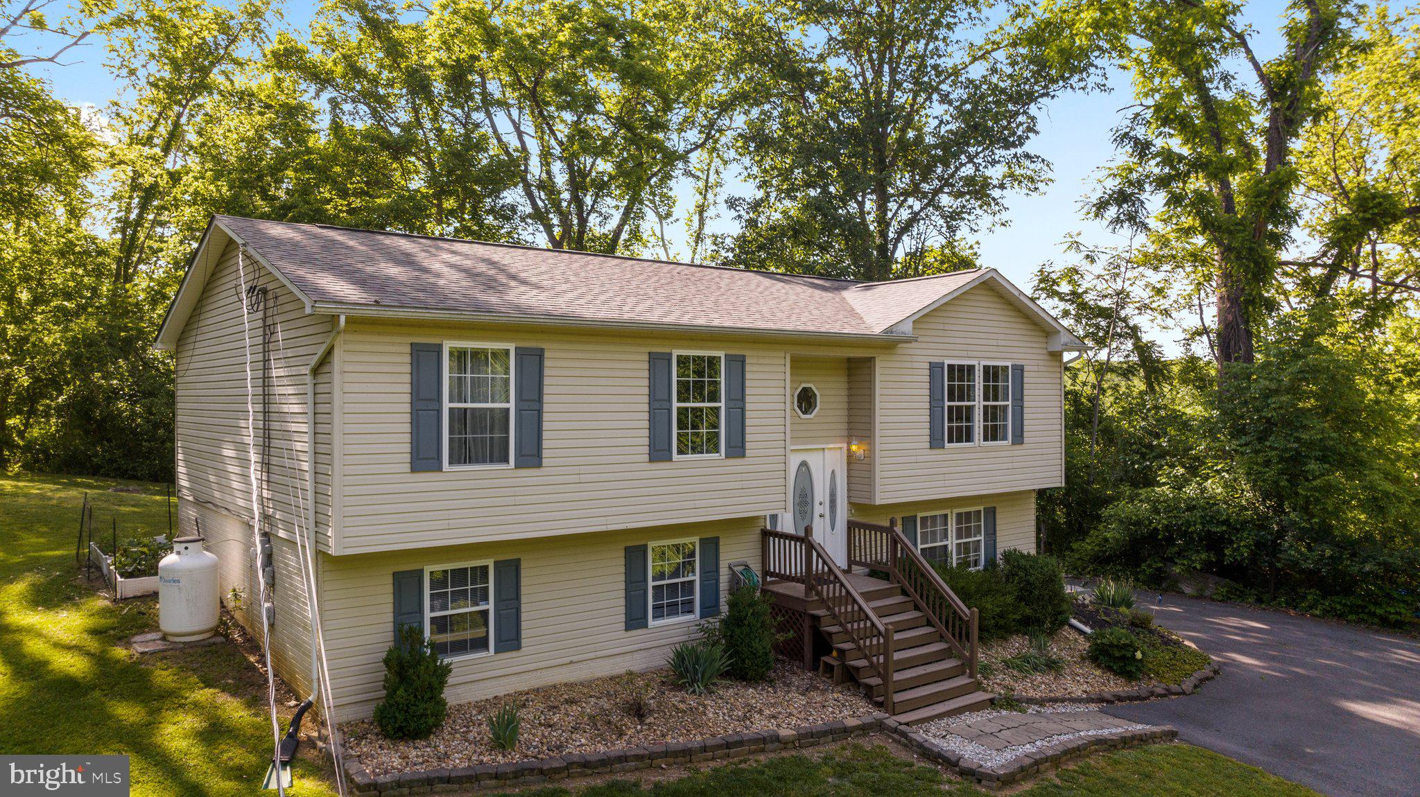 65 Pin Oak Road Front Royal, VA 22630 - Photo 36 of 43 Gallery Image 36
