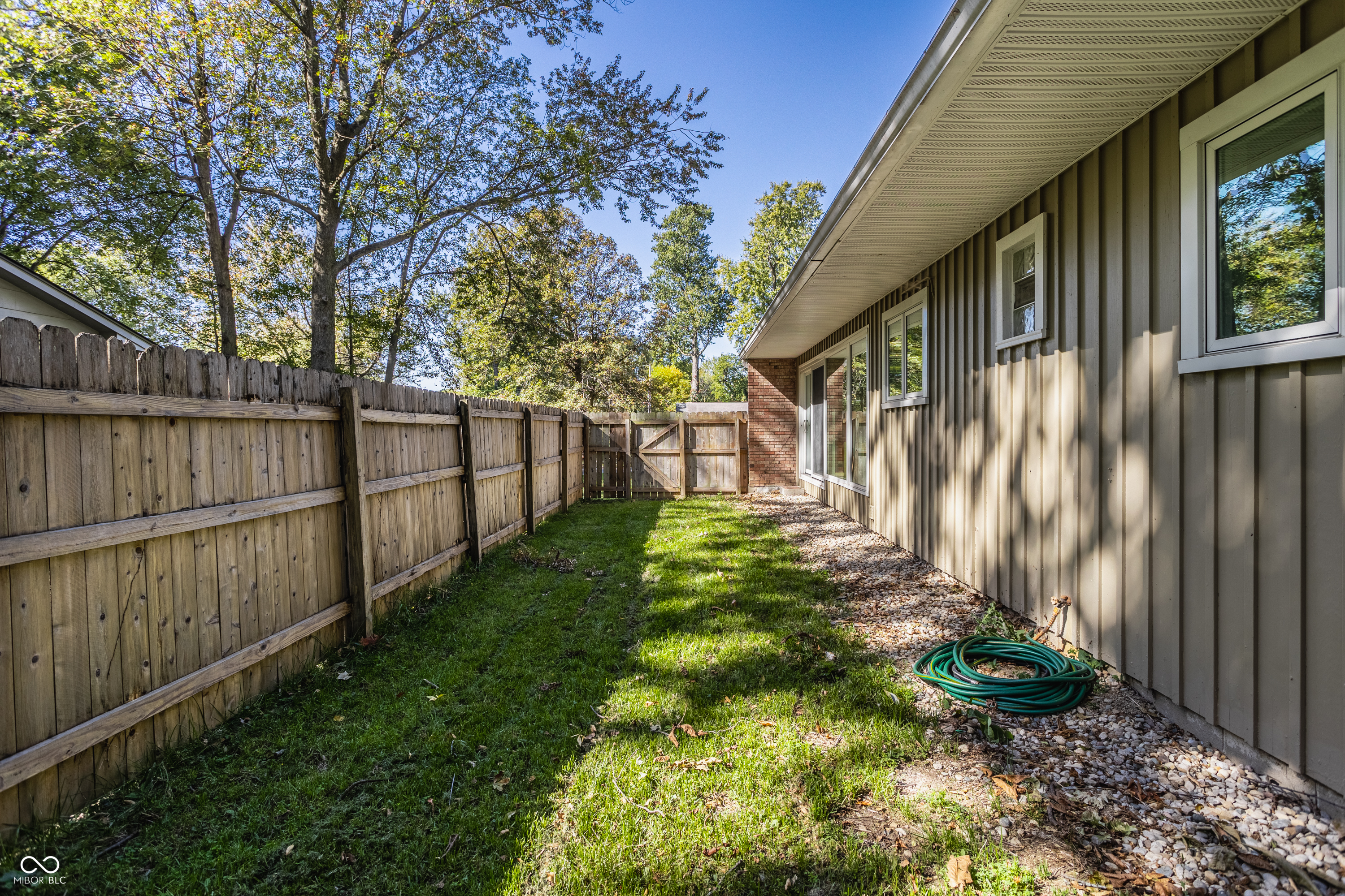 10399 Ruckle Street Carmel, IN 46280 - Photo 33 of 36 Gallery Image 33