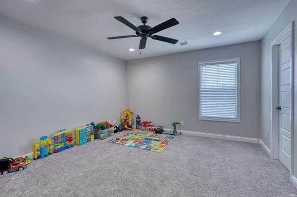 $449,900 | 5509 Camden Drive, Newburgh, IN 47630