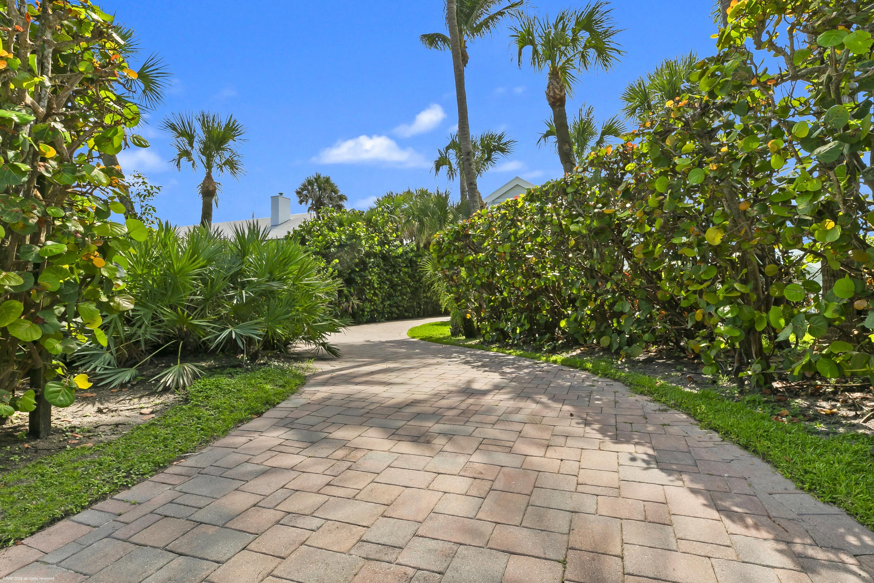 162 North Beach Road Jupiter Island, FL 33455 - Photo 18 of 73 162 North Beach Rd 018