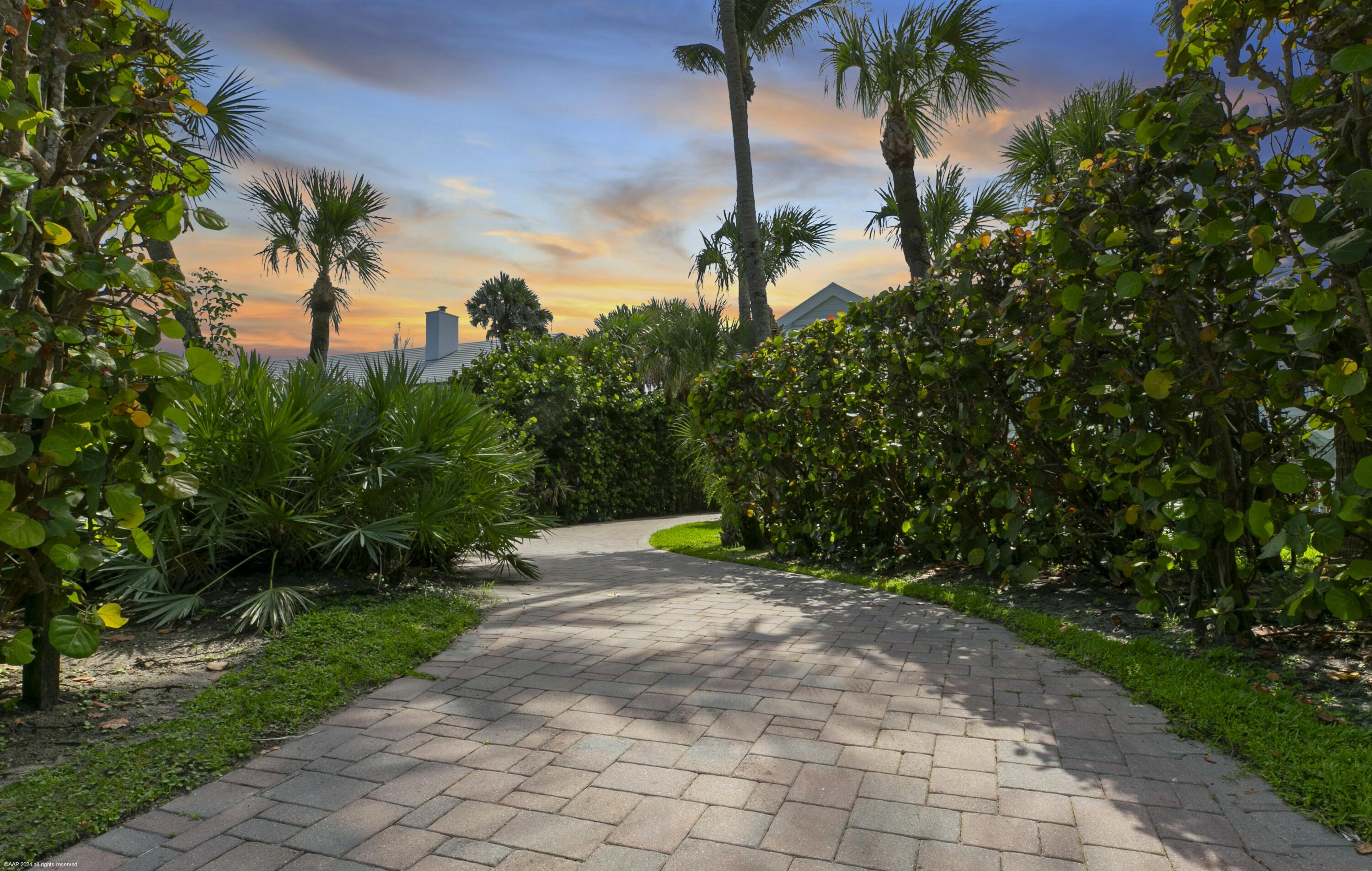 162 North Beach Road Jupiter Island, FL 33455 - Photo 60 of 73 162 North Beach Rd 060