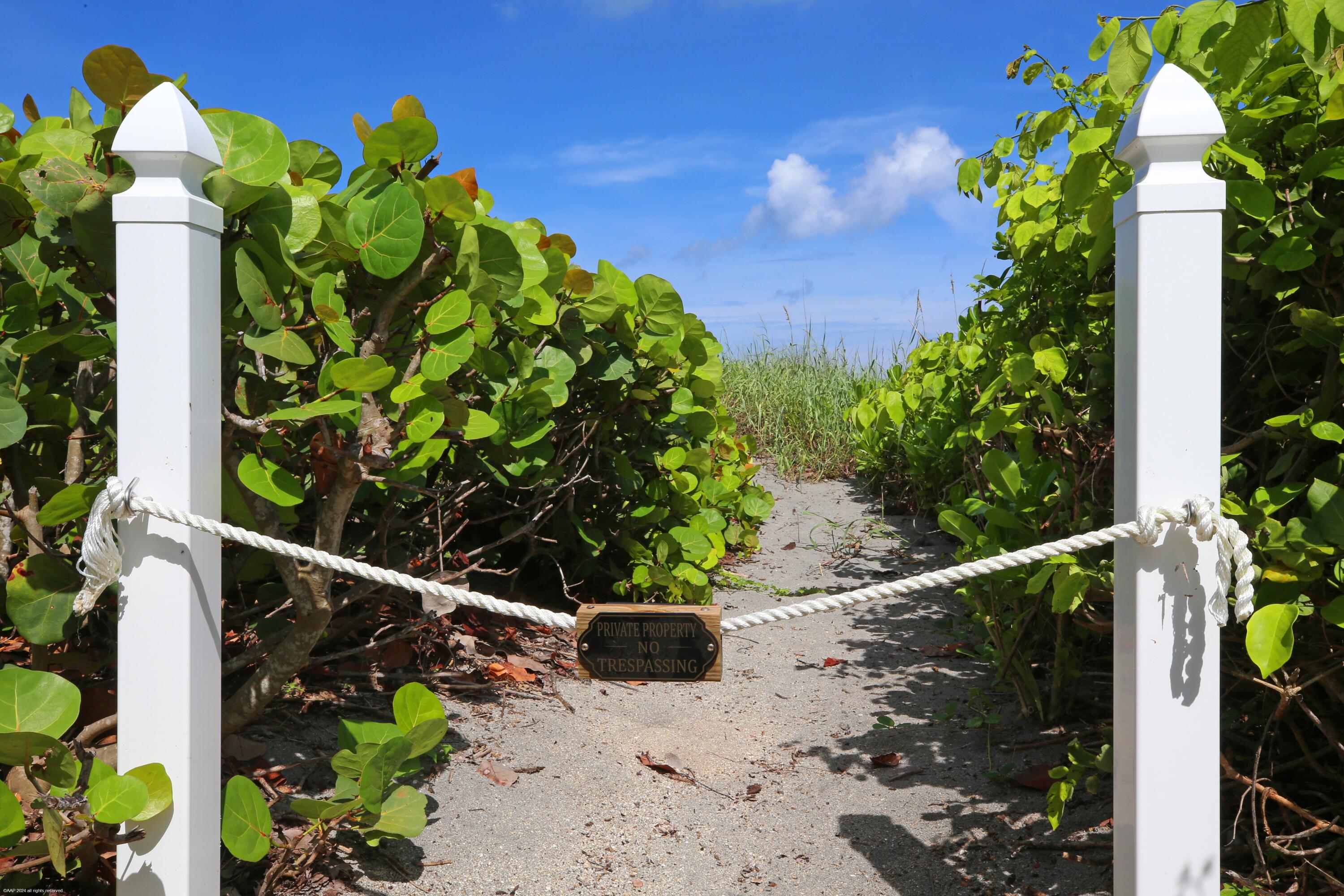 162 North Beach Road Jupiter Island, FL 33455 - Photo 67 of 73 162 North Beach Rd 069