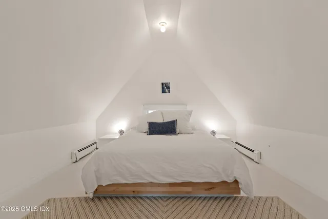 $10,350,000 | 111 Byram Shore Road, Greenwich, CT 06830