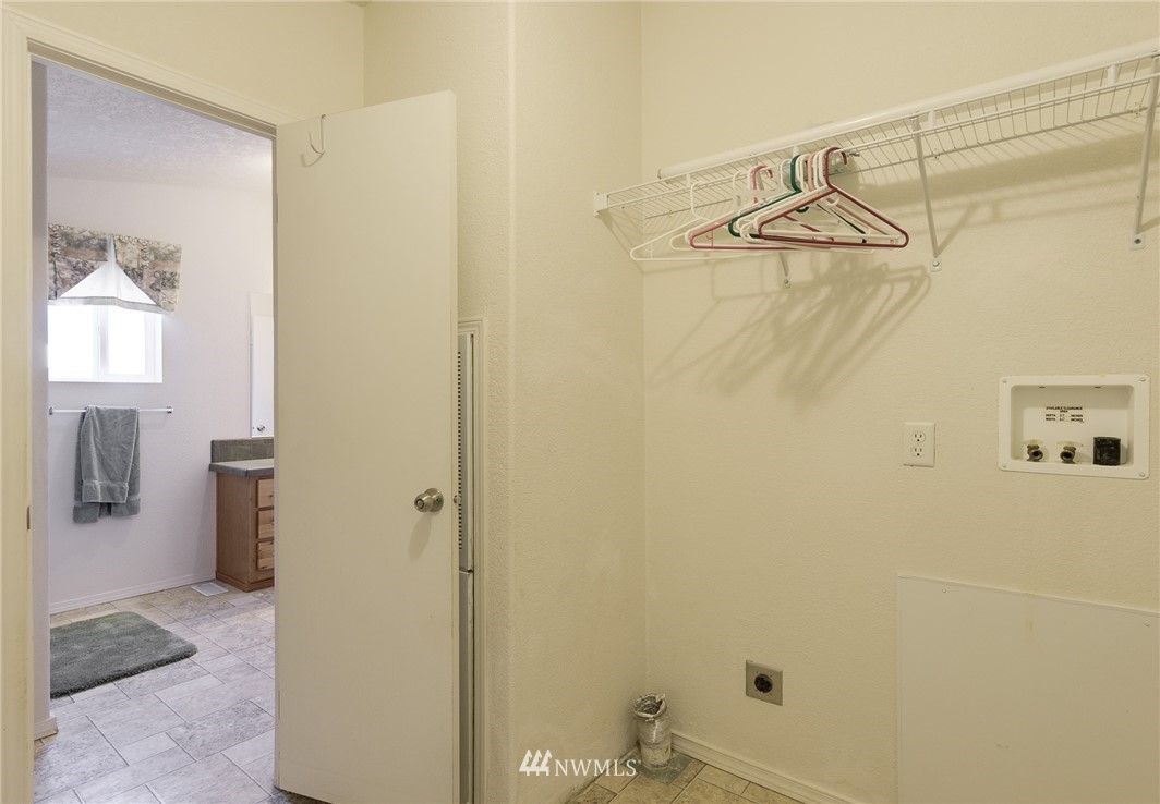 369 Gun Club Road, Unit 105 Woodland, WA 98674 - Photo 13 of 25 Gallery Image 13