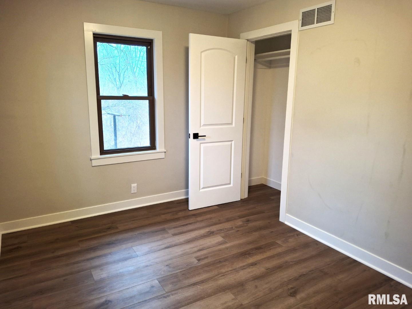 300 4th Street St. David, IL 61563 - Photo 24 of 46