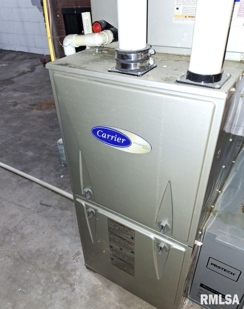 300 4th Street St. David, IL 61563 - Photo 35 of 46