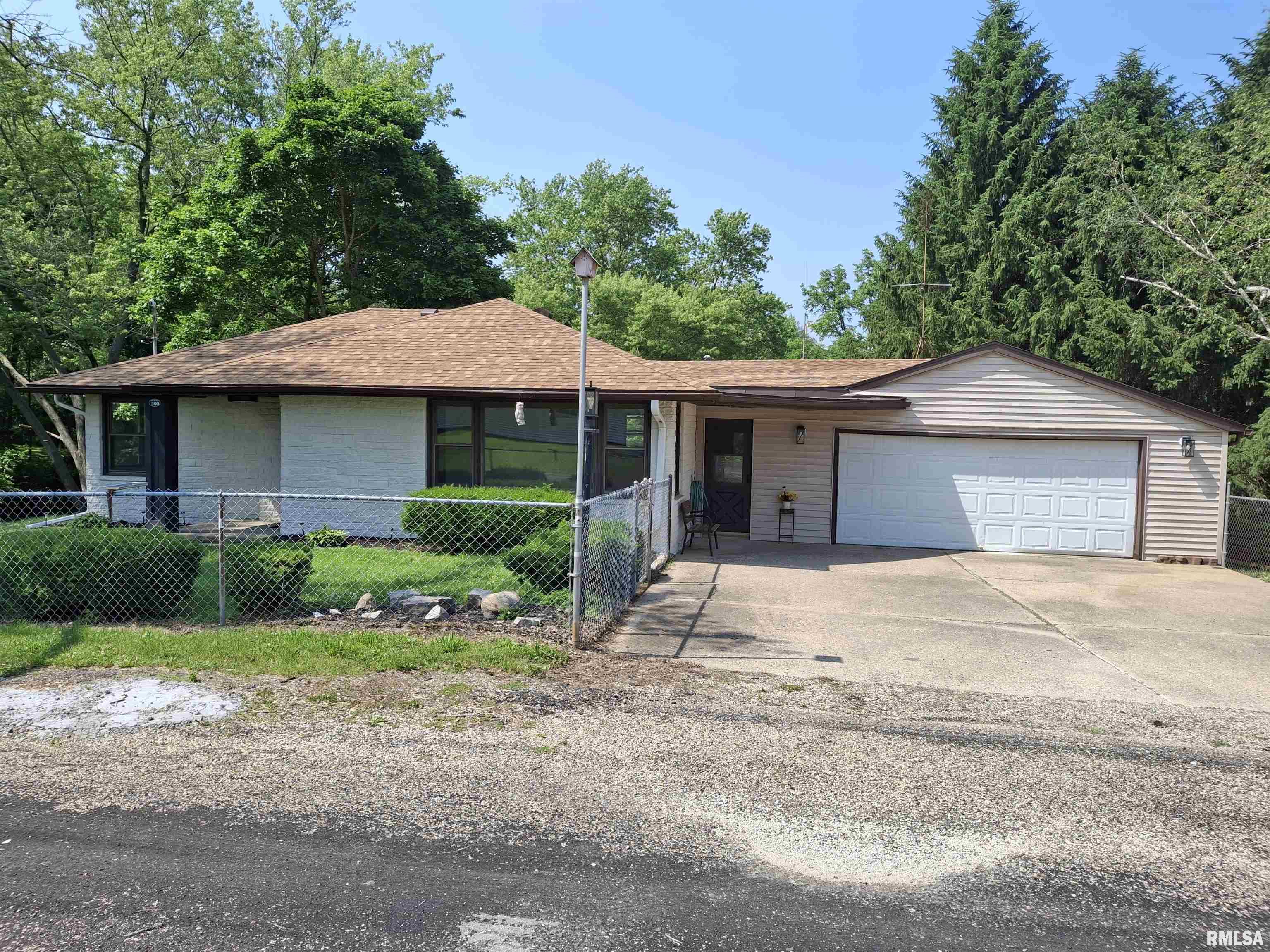 300 4th Street St. David, IL 61563 - Photo 40 of 46