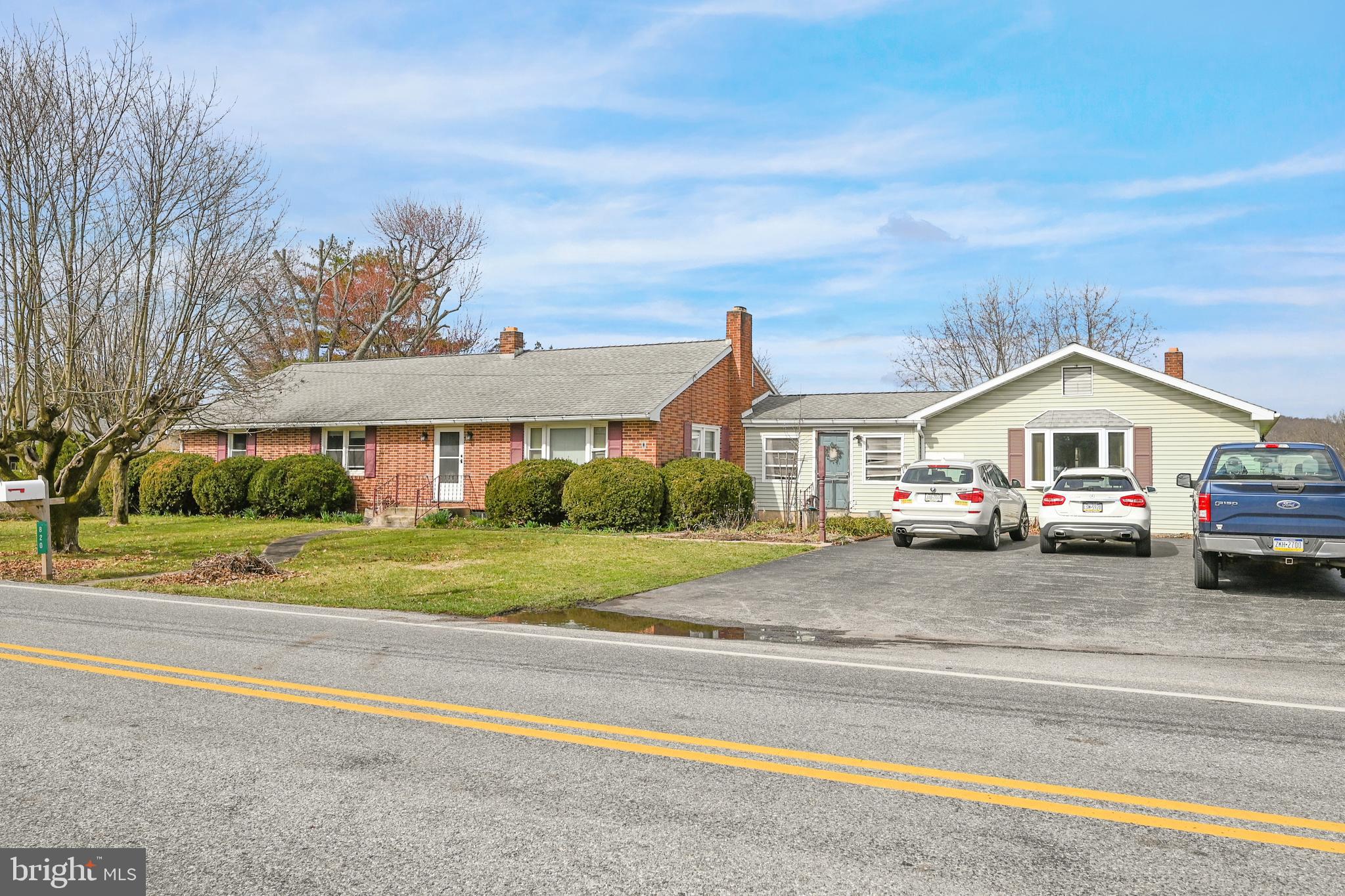820 Butter Road Dover, PA 17315 - Photo 3 of 37 Gallery Image 3