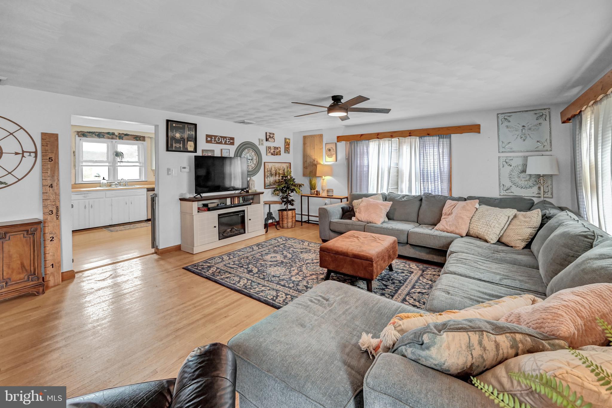 820 Butter Road Dover, PA 17315 - Photo 6 of 37 Gallery Image 6