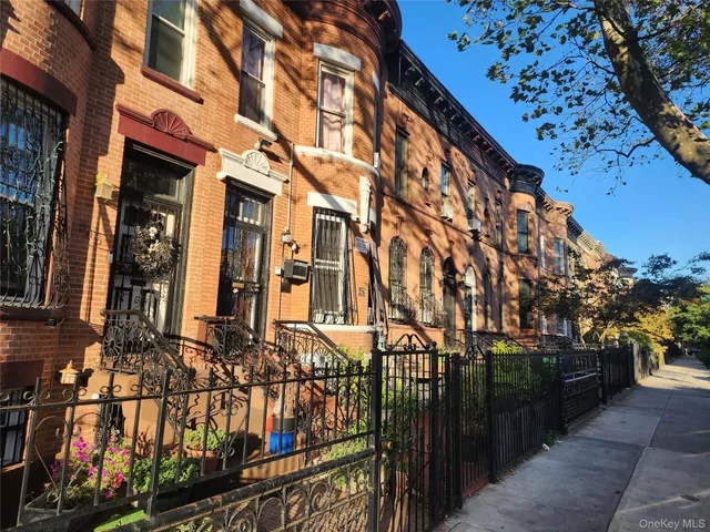 $1,800,000 | 647 St Johns Place | Crown Heights