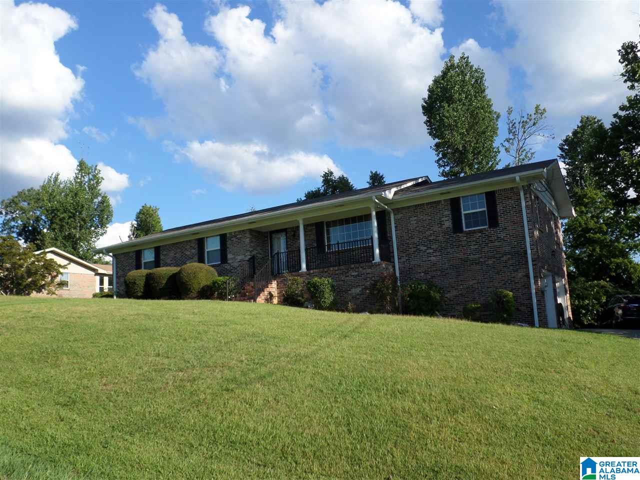 461 4th Place Pleasant Grove, AL 35127 - Photo 2 of 41