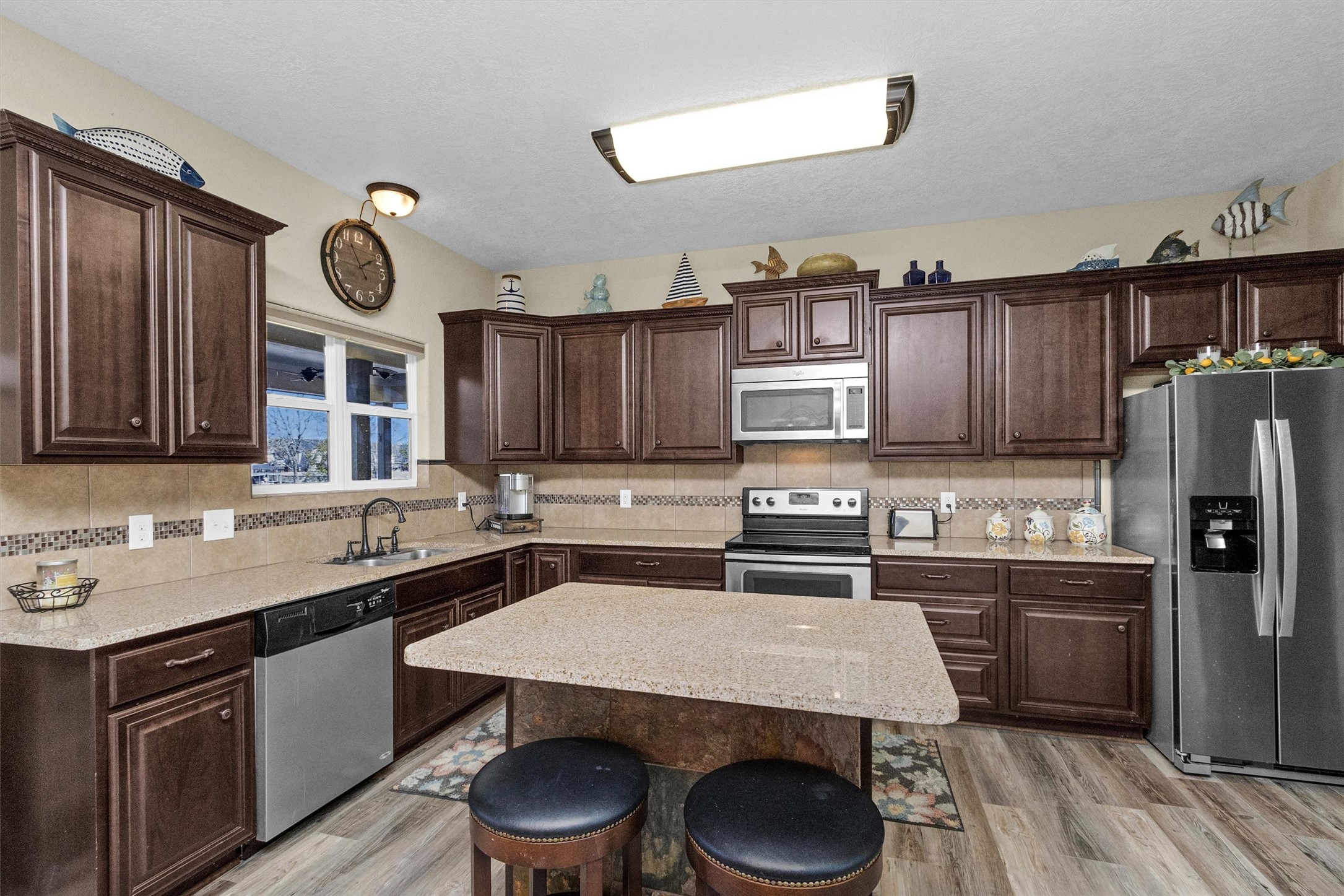 300 Weavers Cove Road Livingston, TX 77351 - Photo 6 of 35