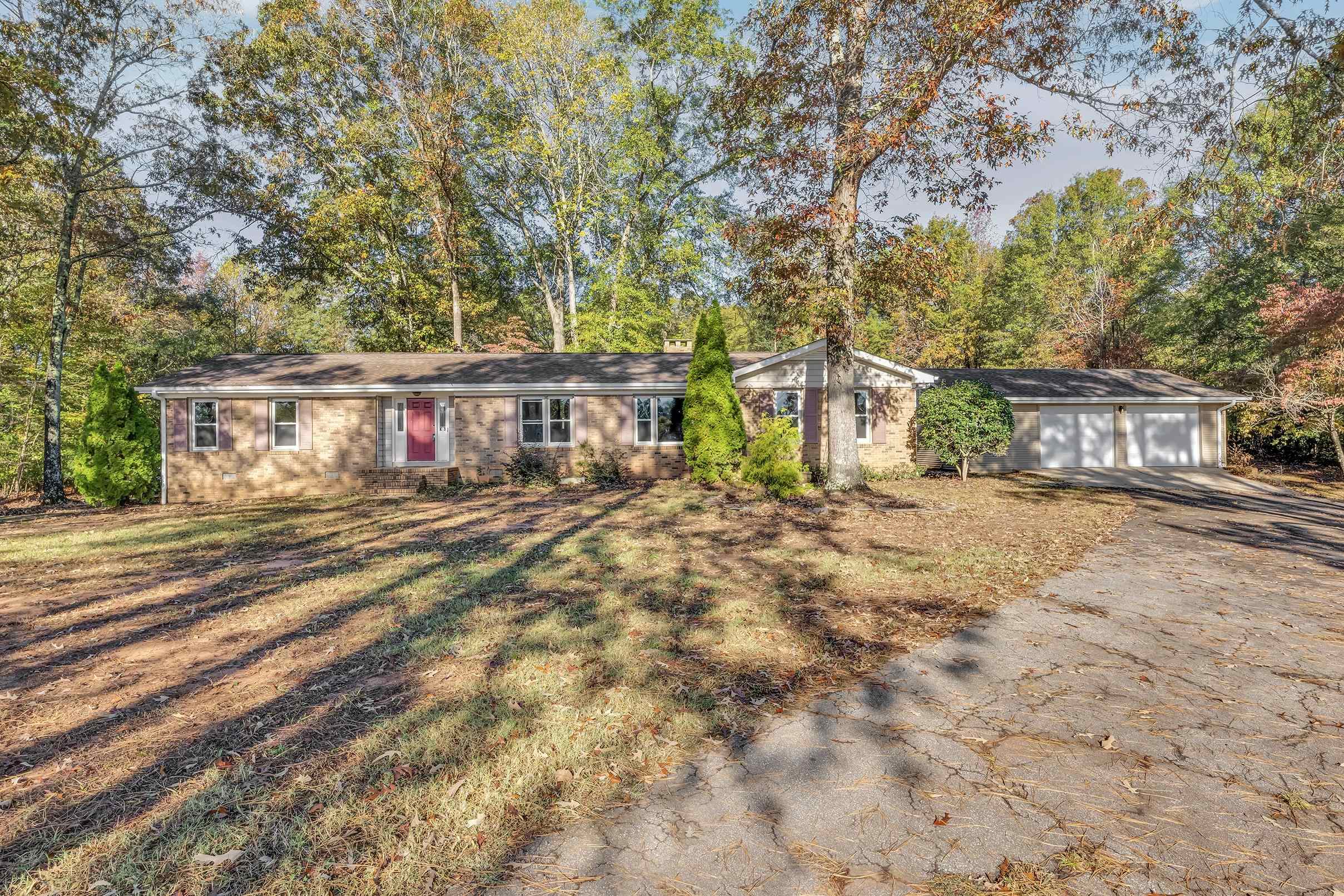 145 Rogers Farm Road Woodruff, SC 29388 - Photo 1 of 44 Gallery Image 1