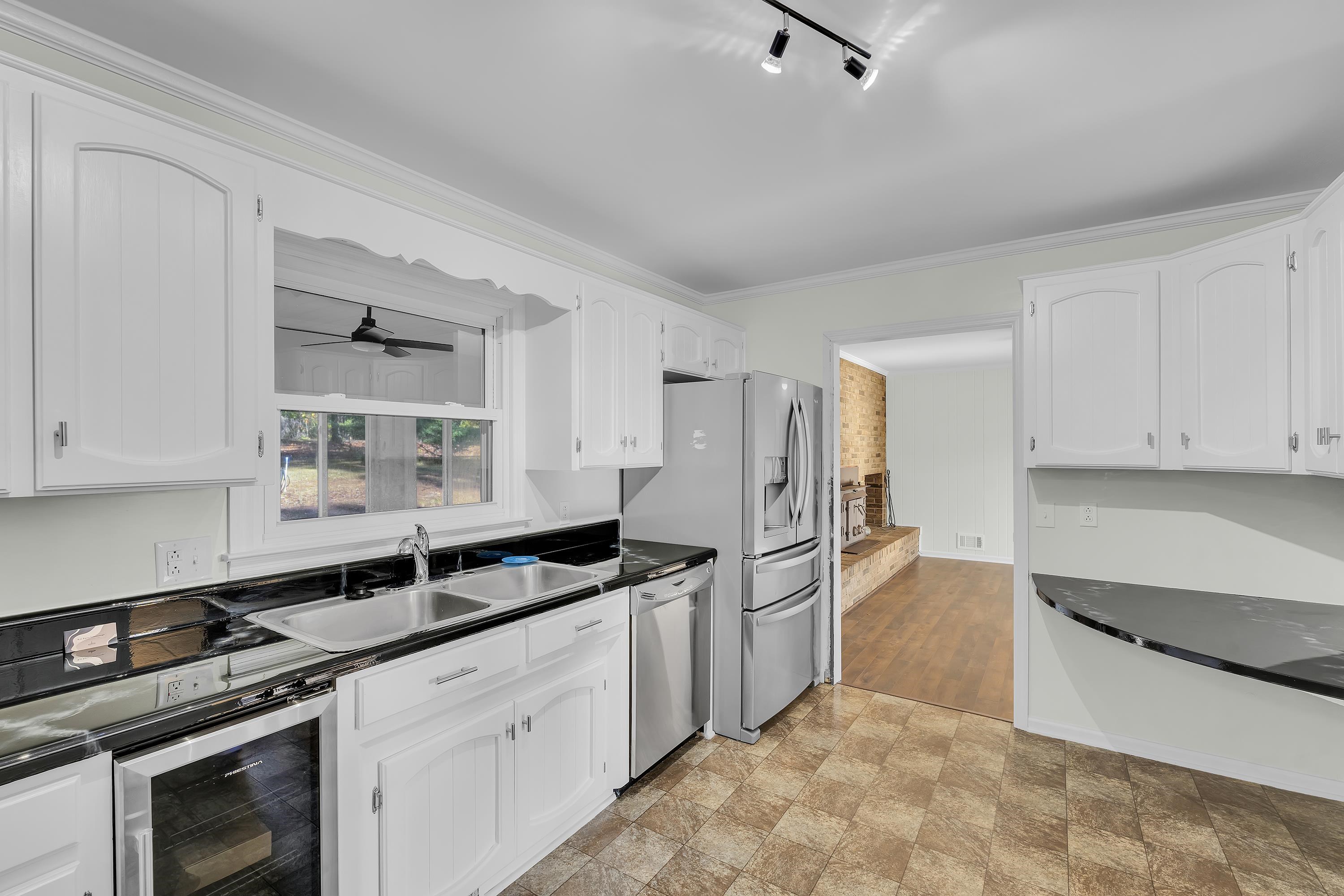 145 Rogers Farm Road Woodruff, SC 29388 - Photo 16 of 44 Gallery Image 16