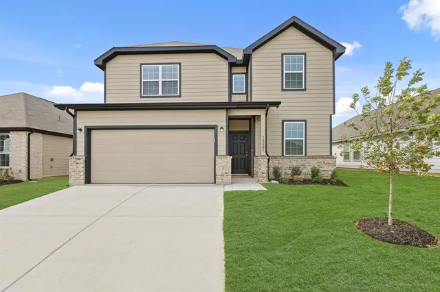 $398,670 | 10021 Freighter Trail, Fort Worth, TX 76131