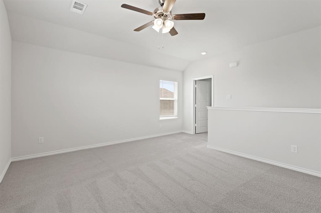 10021 Freighter Trail Fort Worth, TX 76131 - Photo 12 of 23