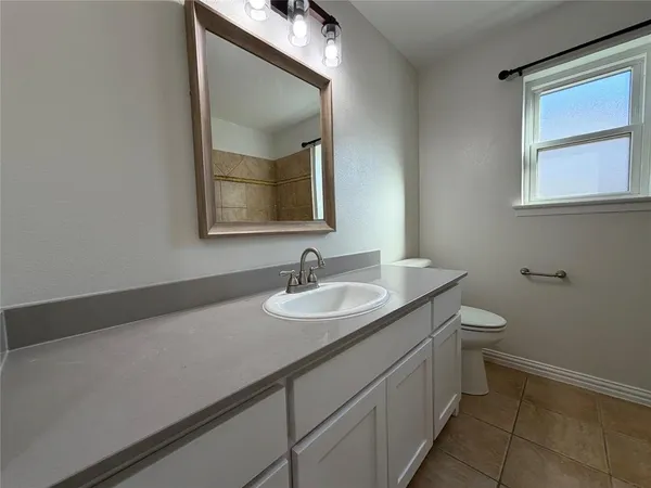 $2,095 | 420 Opal Street, Saginaw, TX 76179