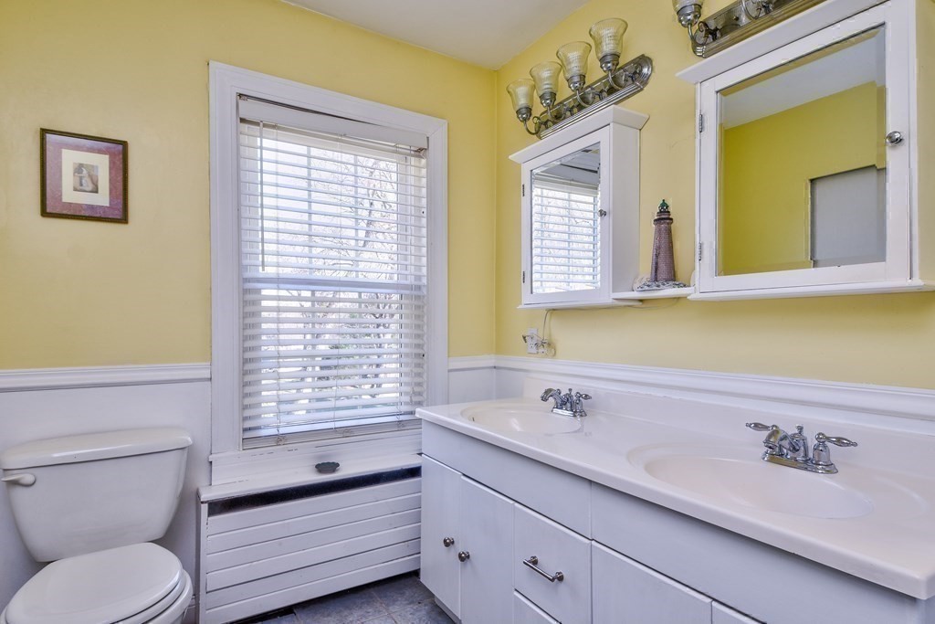 1176 Edgell Road Framingham, MA 01701 - Photo 19 of 27 Gallery Image 19