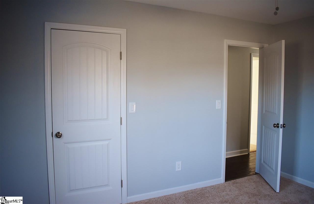 213 Nottingham Way Easley, SC 29640 - Photo 22 of 36