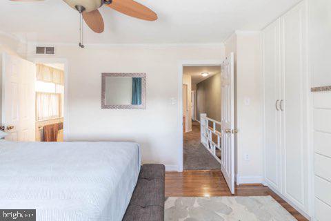 713 Ripley Street Philadelphia, PA 19111 - Photo 18 of 25 Main bedroom with bath