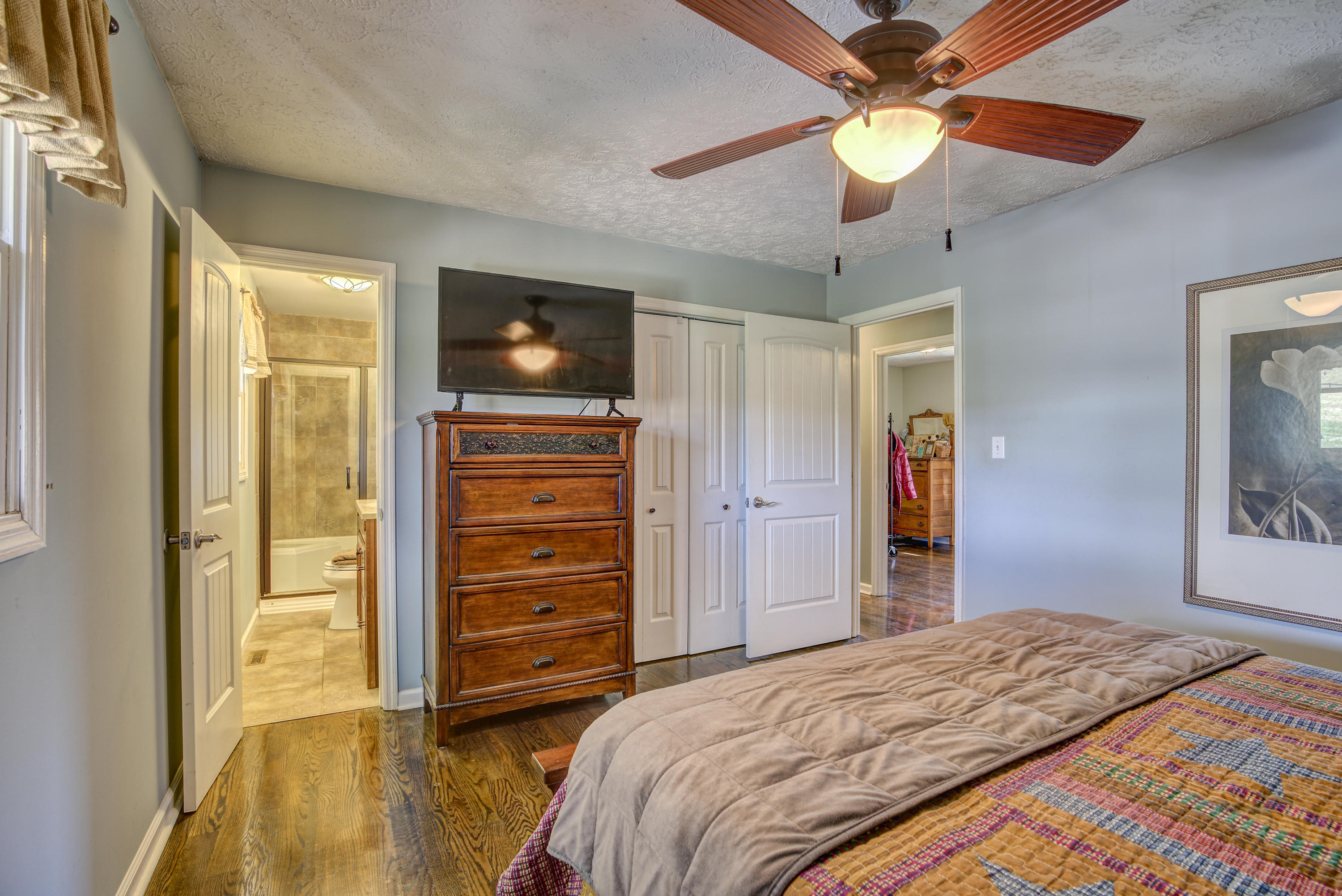 3220 Knob Creek Road Gray, TN 37615 - Photo 27 of 64 Master BR