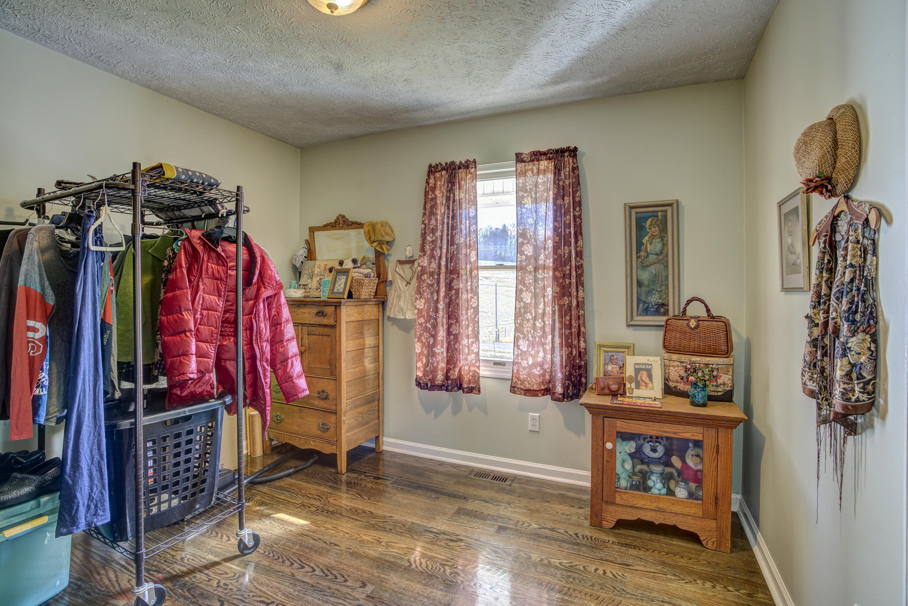 3220 Knob Creek Road Gray, TN 37615 - Photo 33 of 64 BR 3