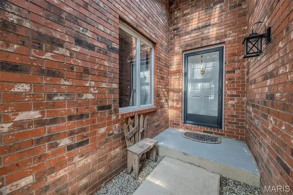 $650,000 | 14675 Edison Road, Lebanon, MO 65536