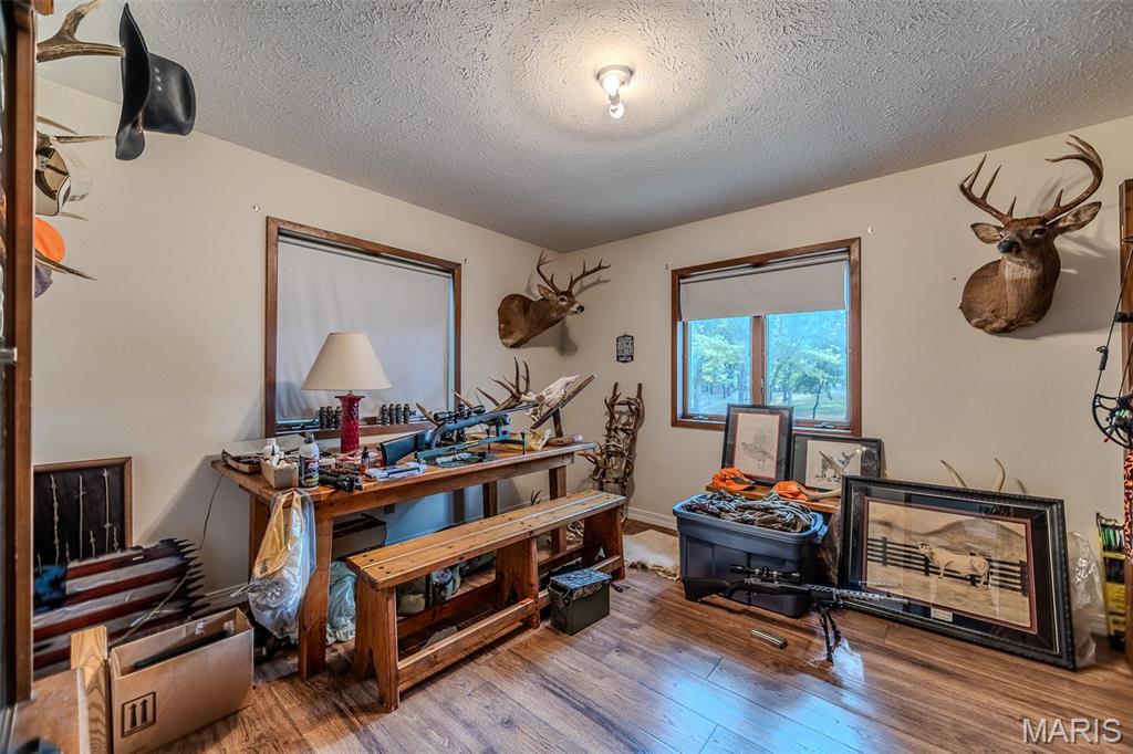 14675 Edison Road Lebanon, MO 65536 - Photo 49 of 93