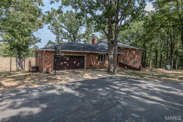 $650,000 | 14675 Edison Road, Lebanon, MO 65536