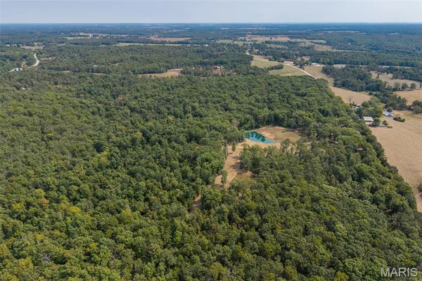 $650,000 | 14675 Edison Road, Lebanon, MO 65536