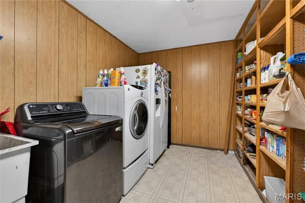$205,000 | 124 South Herman Street, Lebanon, IL 62254
