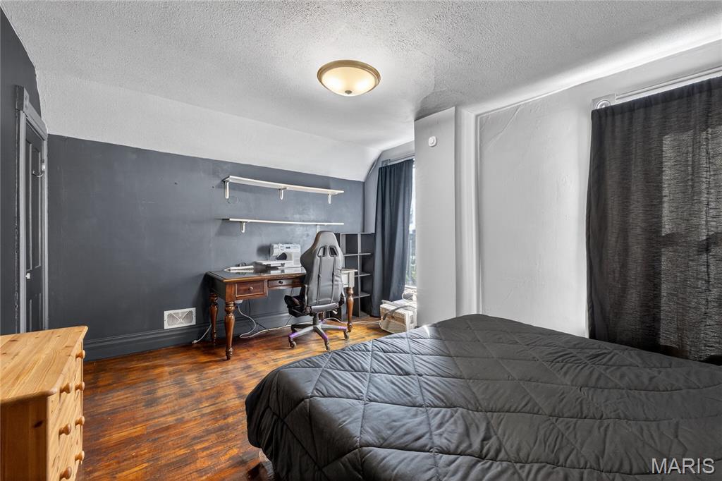 124 South Herman Street Lebanon, IL 62254 - Photo 22 of 34