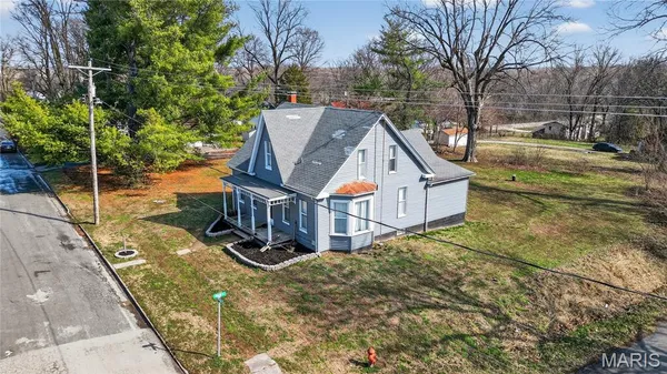 $205,000 | 124 South Herman Street, Lebanon, IL 62254