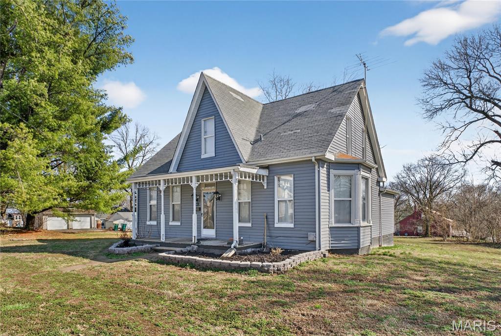 124 South Herman Street Lebanon, IL 62254 - Photo 4 of 34