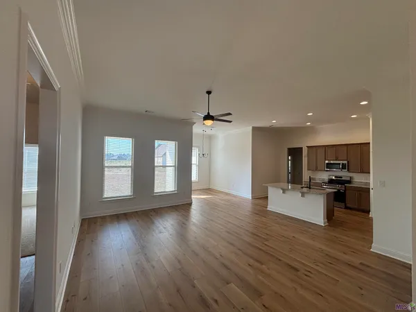$2,100 | 23209 Kudu Trl Drive, Denham Springs, LA 70726