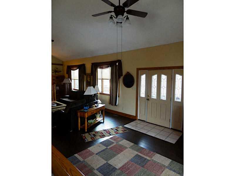 7951 Lake Road Indianapolis, IN 46217 - Photo 3 of 22 Gallery Image 3