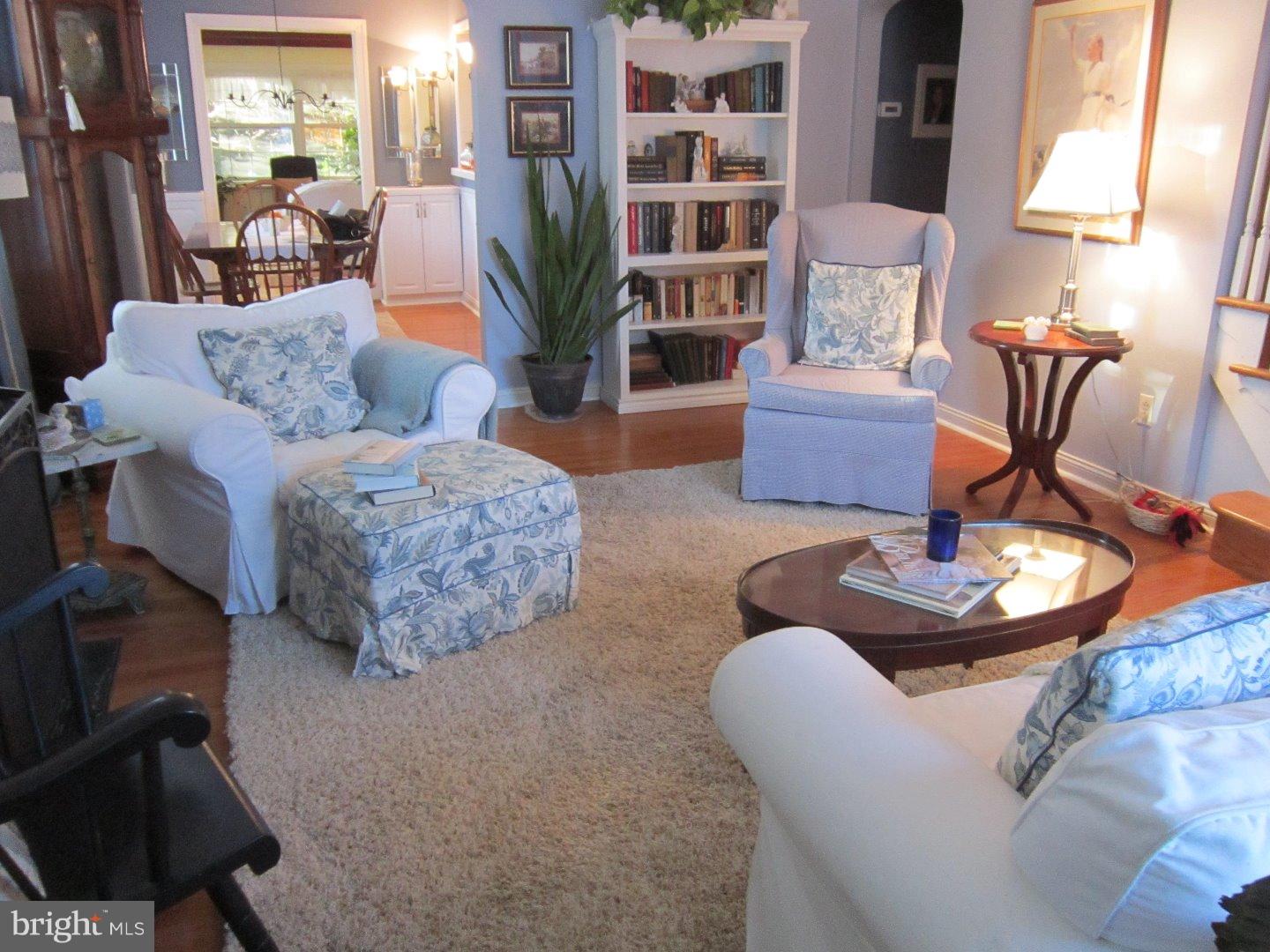 360 Valley View Road Springfield, PA 19064 - Photo 7 of 20 Living Room