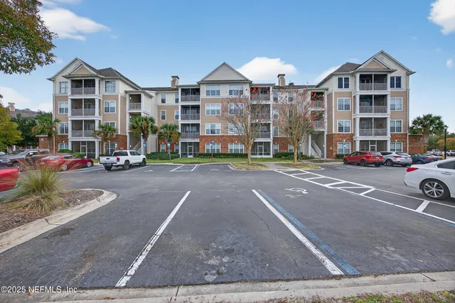 $1,750 | 11251 Campfield Drive, Unit 2305, Jacksonville, FL 32256
