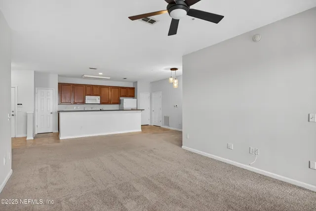 $1,750 | 11251 Campfield Drive, Unit 2305, Jacksonville, FL 32256