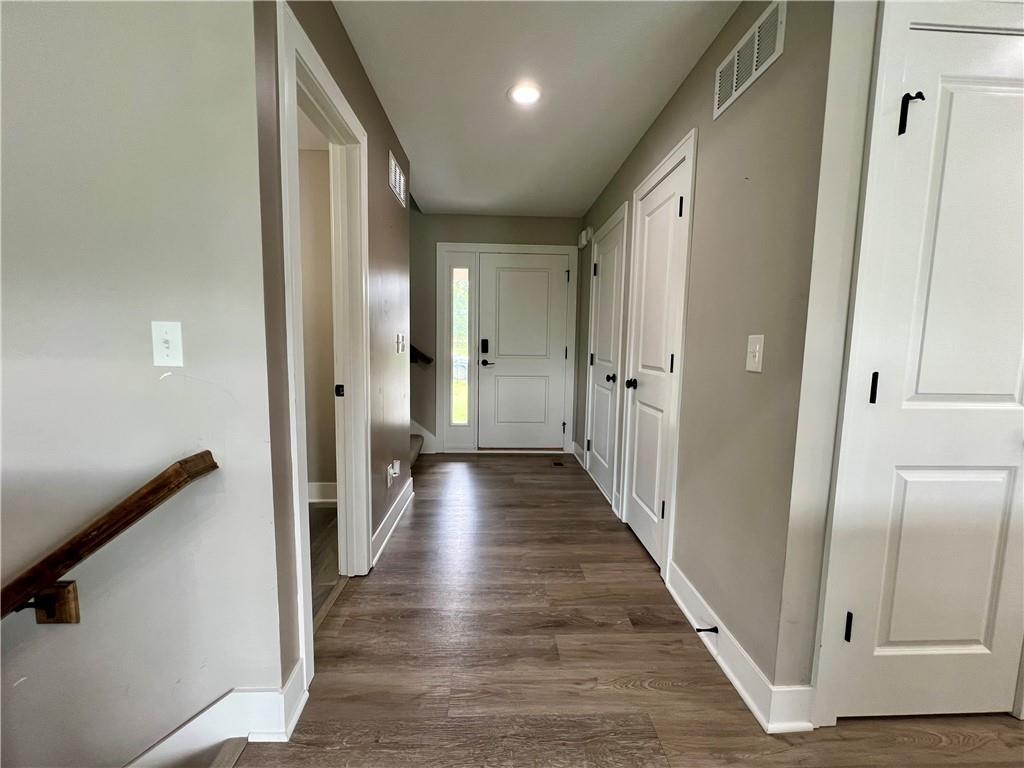 500 West Lawrence Avenue Spring Hill, KS 66083 - Photo 7 of 29