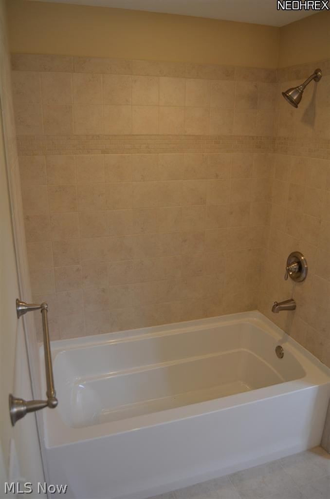 38100 Rogers Road Willoughby Hills, OH 44094 - Photo 6 of 9 Gallery Image 6