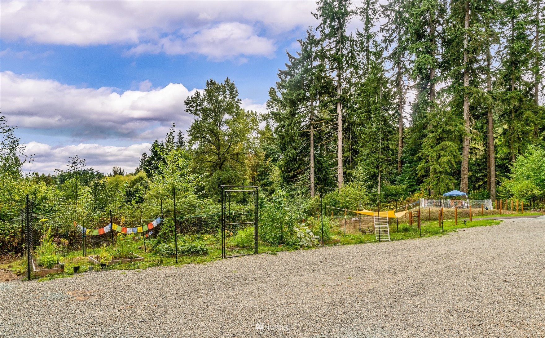 10302 Elliott Road Snohomish, WA 98296 - Photo 19 of 24 front view of a house with a big yard