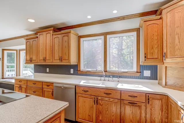 $2,915 | 3413 Paddock Circle, Raleigh, NC 27613