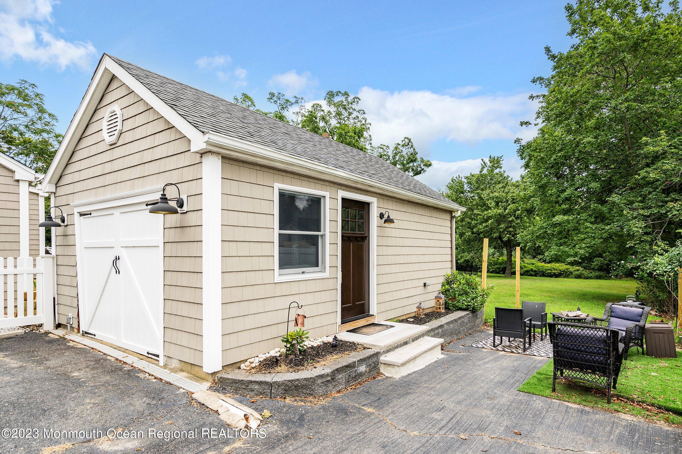 1910 New Bedford Road Wall, NJ 07719 - Photo 22 of 31 Garage/cabana