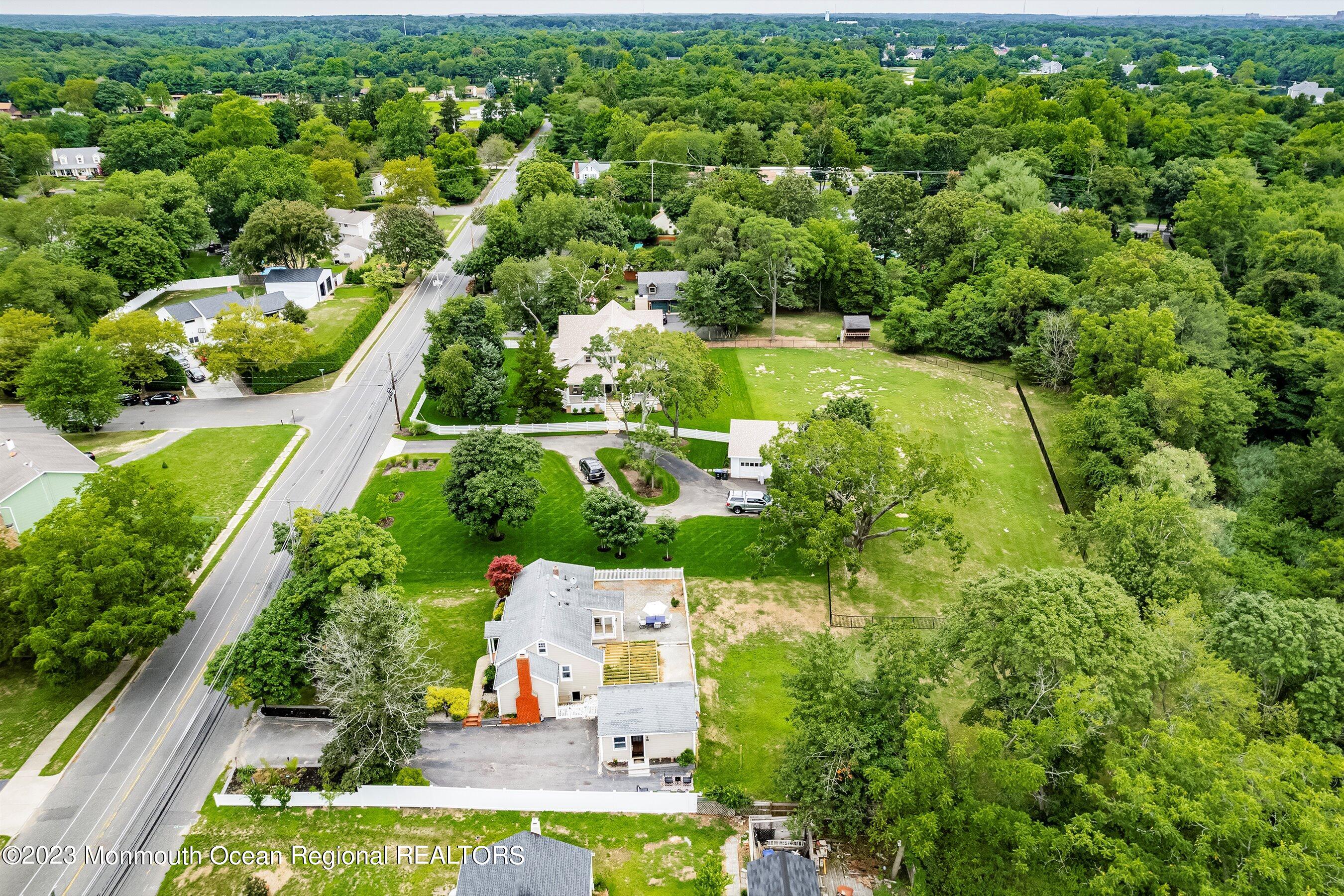 1910 New Bedford Road Wall, NJ 07719 - Photo 30 of 31 Right Aerial