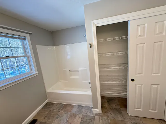 $4,350 | 149 Tinker Road, Nashua, NH 03063