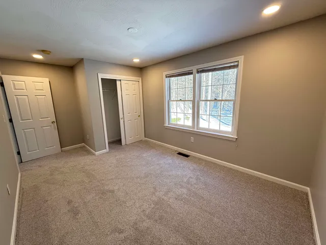 $4,350 | 149 Tinker Road, Nashua, NH 03063